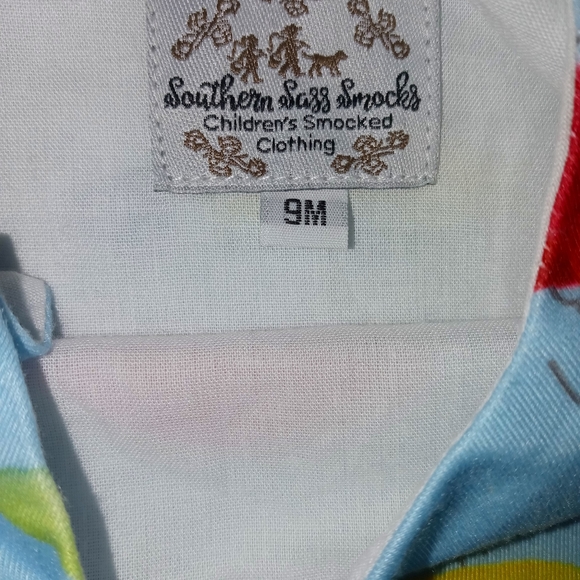 9M Southern Sass Smocks Snap Shoulder/Bottom All Over Fishing Lures Romper - Picture 3 of 3